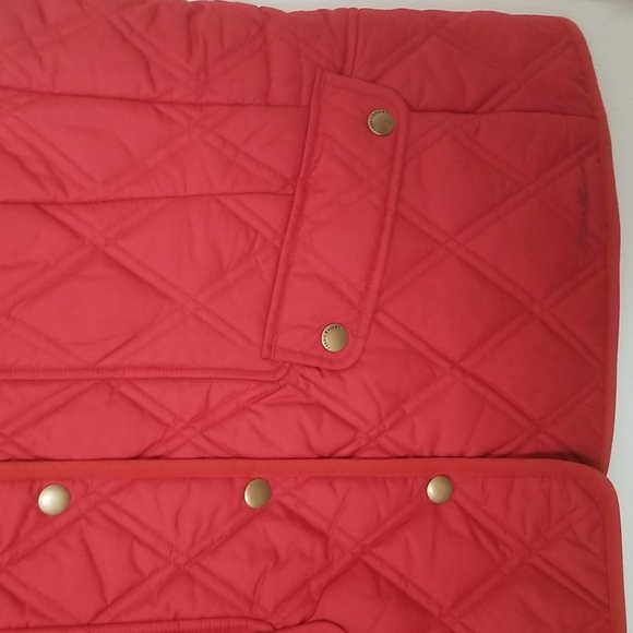 Eddie Bauer Ladies Quilted Vest - Picture 4 of 6
